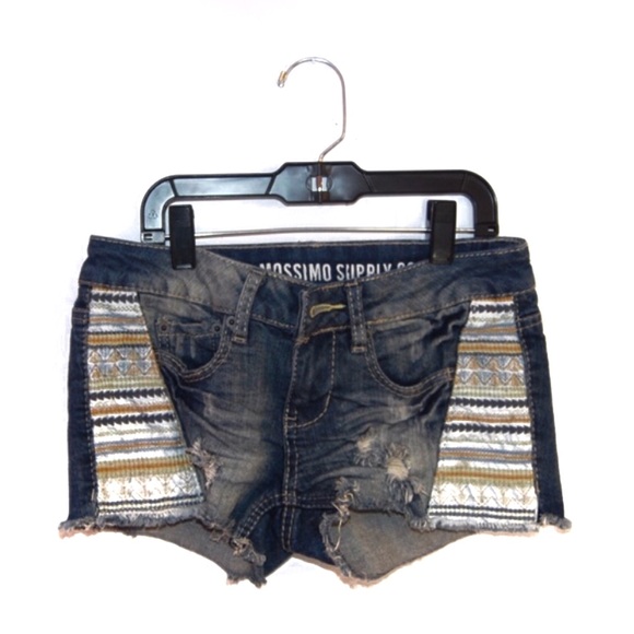 Mossimo Supply Co. Denim - Mossimo Supply Co shorts stripe Boho Tribal Aztec